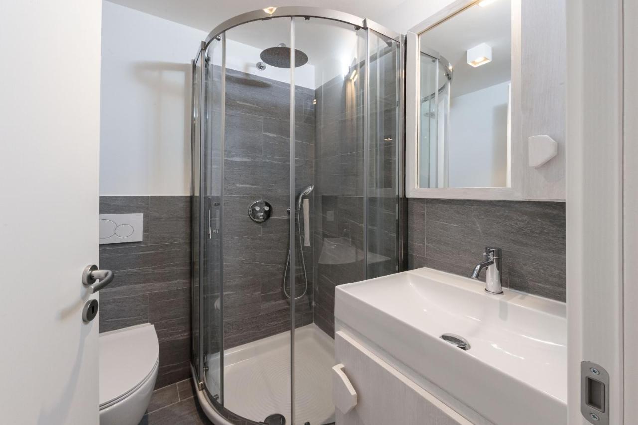 Hellochalet - The One - Garage, Bootdryer, Home Theatre With Subwoofer, Netflix, Hydromassage Turkish Bath 브루일서비니아 외부 사진